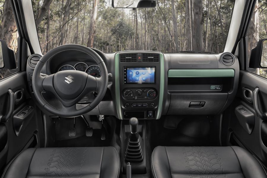 Торпедо Suzuki Jimny Forest (JB) 2020 года  (LA) (фото 3 из 12)